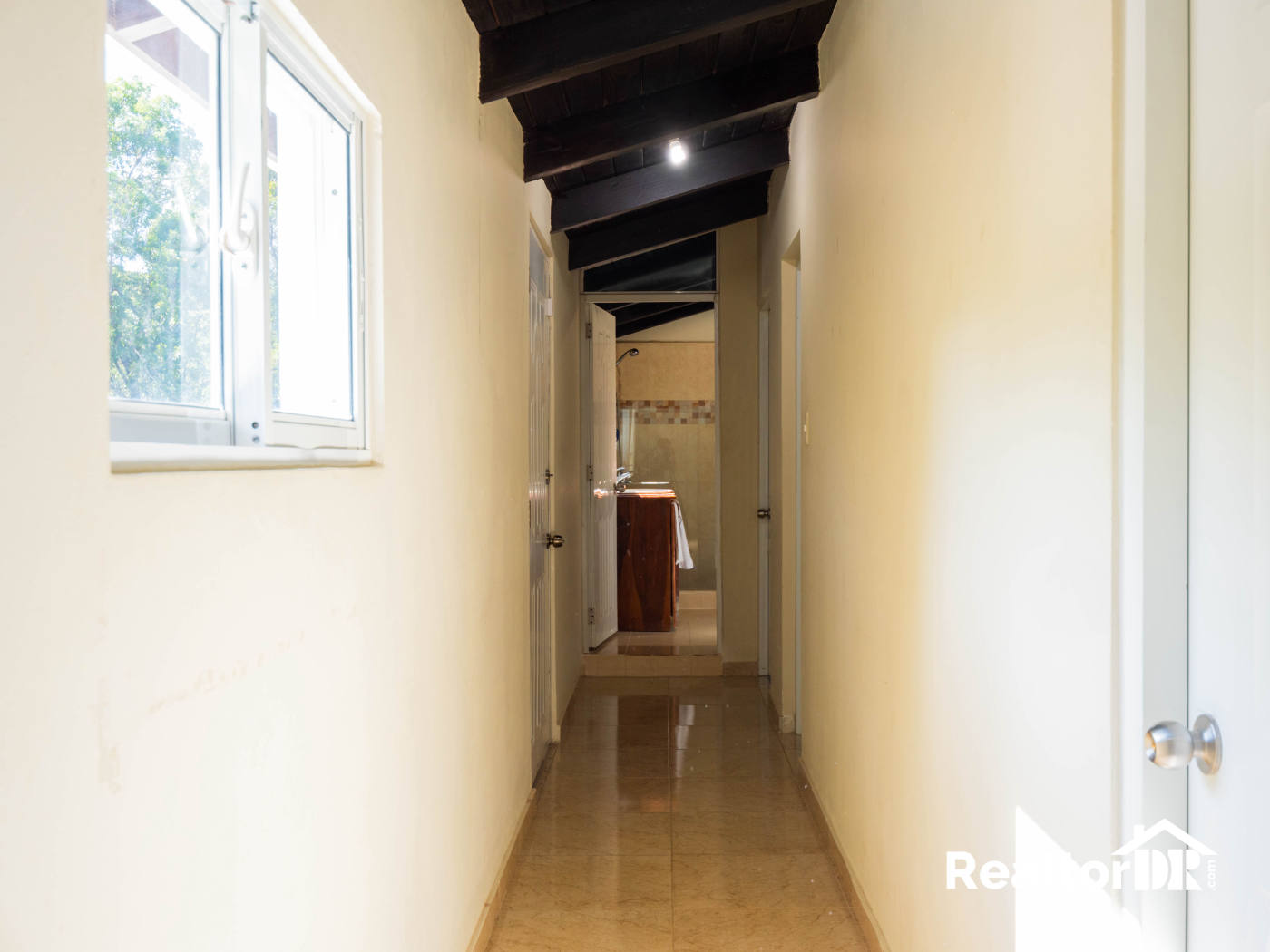 Квартира, 10118 м², 397 000$ — FAKTOR